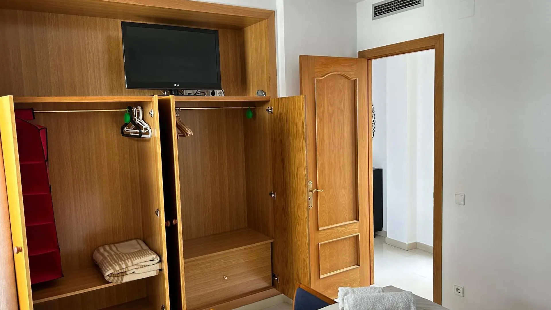 Apartaments Superiors Mtb Only Couples Lloret de Mar España