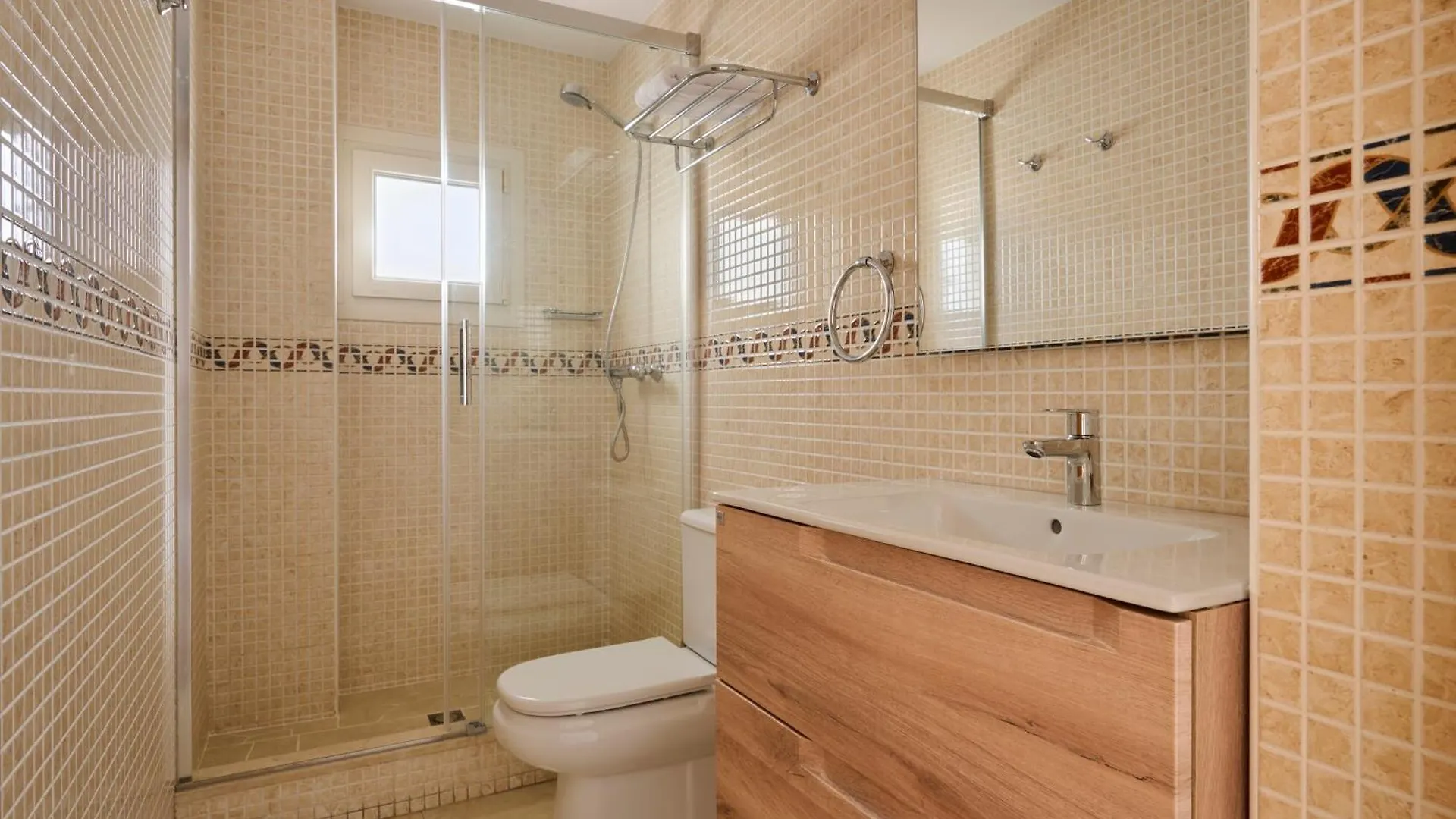 Apartaments Superiors Mtb Only Couples Lloret de Mar