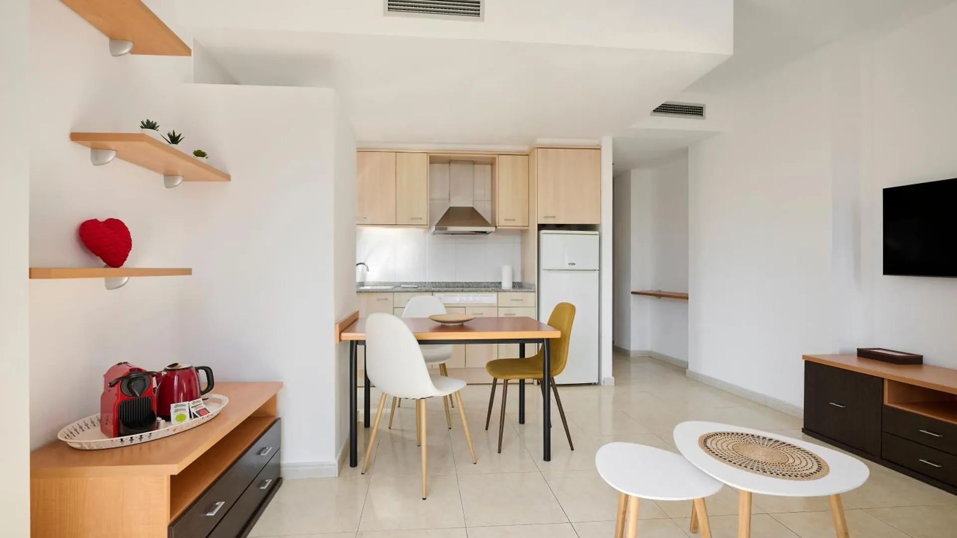 Apartaments Superiors Mtb Only Couples Lloret de Mar 0*,  Spain